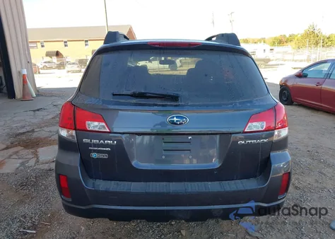 2013 Subaru Outback 2.5I Premium from USA, damaged, VIN 4S4BRCGC3D3298009